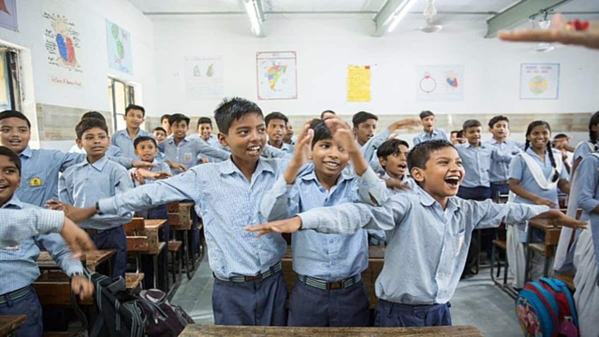 Delhi schools to get air purifiers in phases as govt rolls out long-term pollution control measures (Image: Wikimedia Commons)